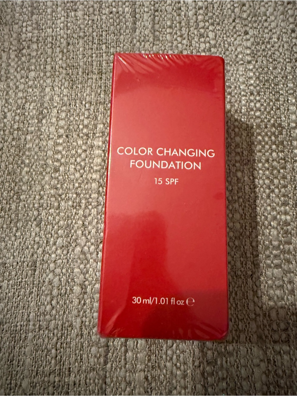 NIB Color changing ph foundation